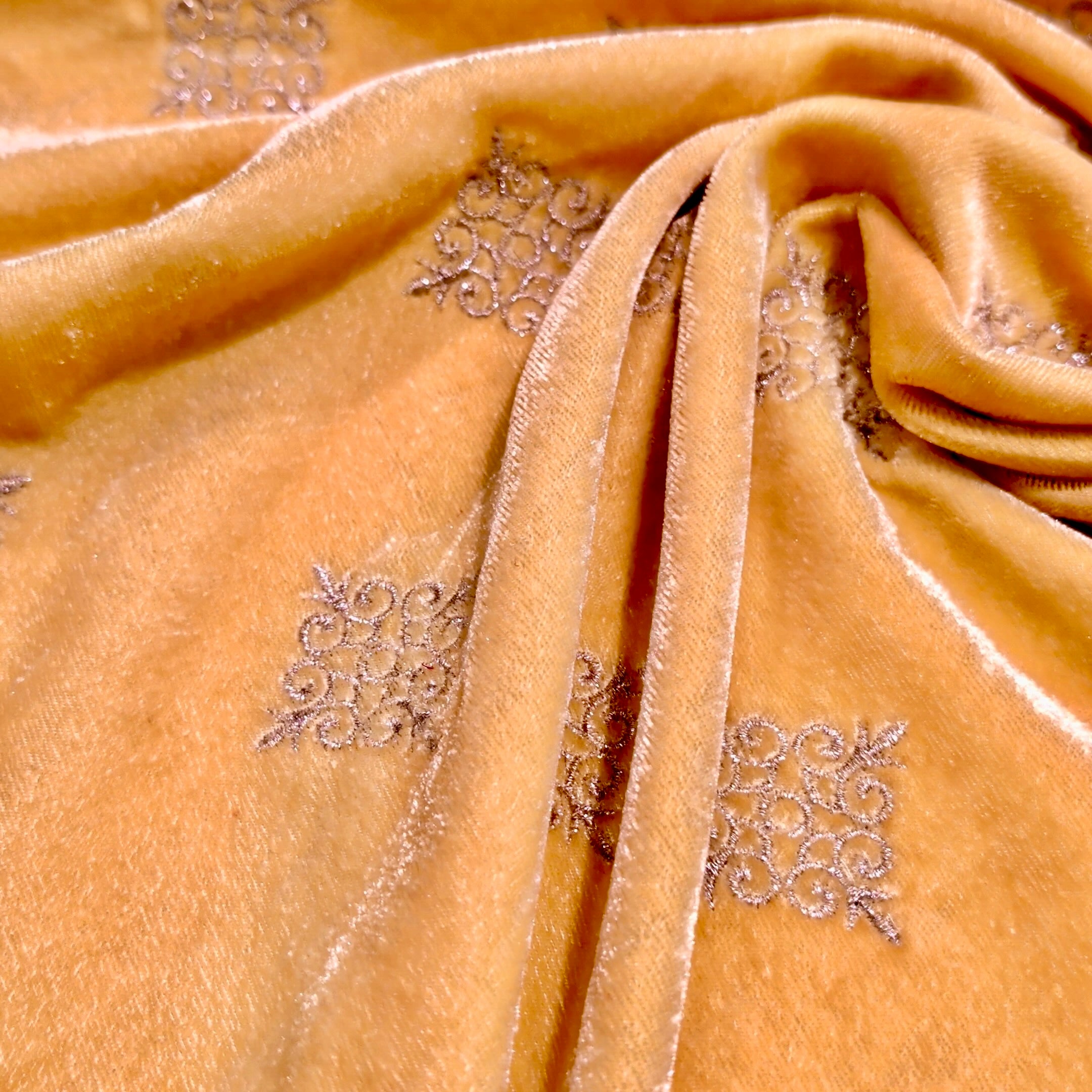 Embroidery Velvet Fabric – Kite Butti Design | Soft Premium Velvet | 1 Meter Fabric for Kurti, Blouse, Dress & Ethnic Wear