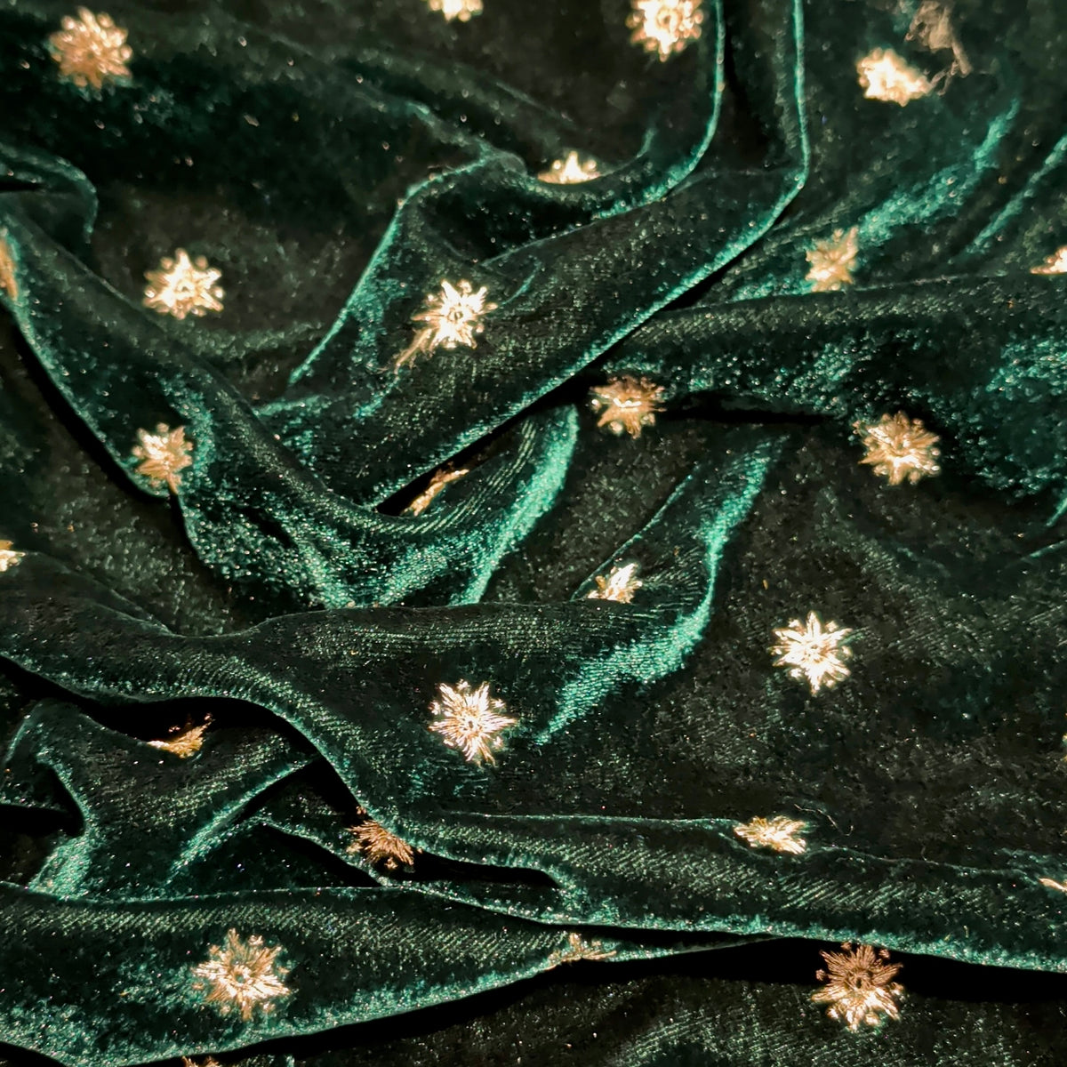 Green Star Embroidery Velvet Fabric – Designer Embroidered Velvet for Lehenga, Blouse & Gown – 44 Inch Width – 1 Meter