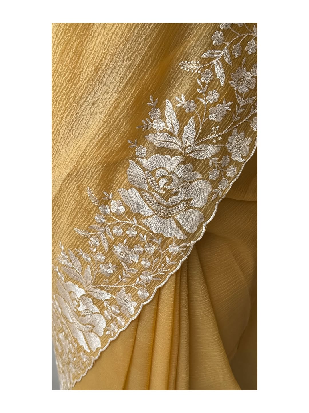candy crush saree with white floral embroidery cutwork border