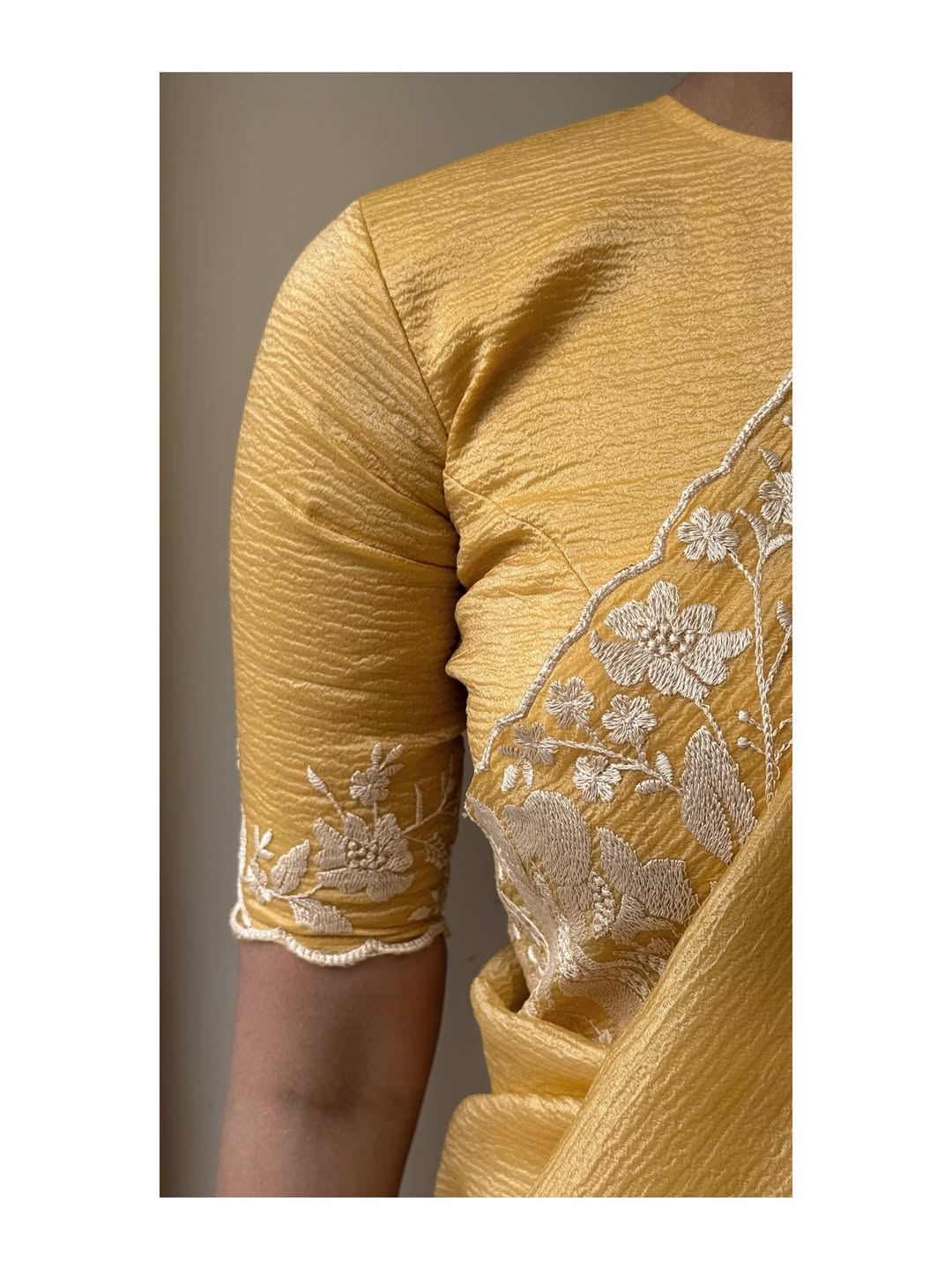 candy crush saree with white floral embroidery cutwork border
