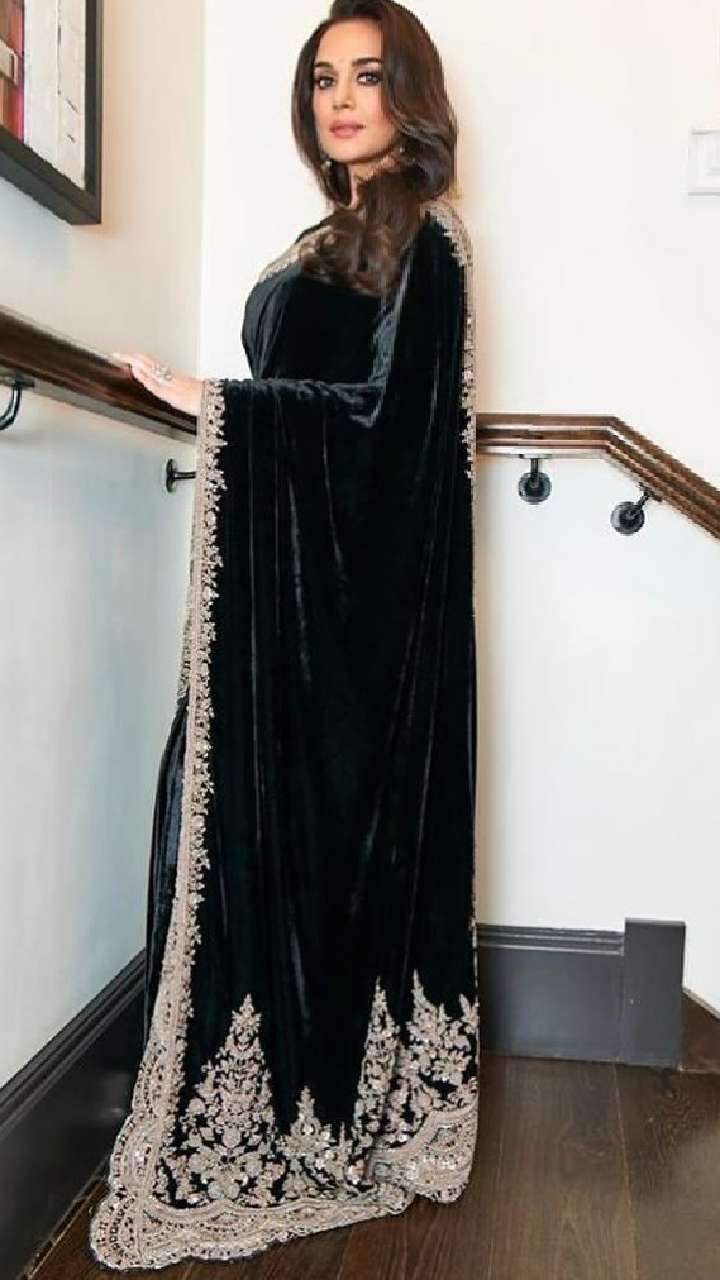 viscose velvet saree with sequins zari dori embroidery