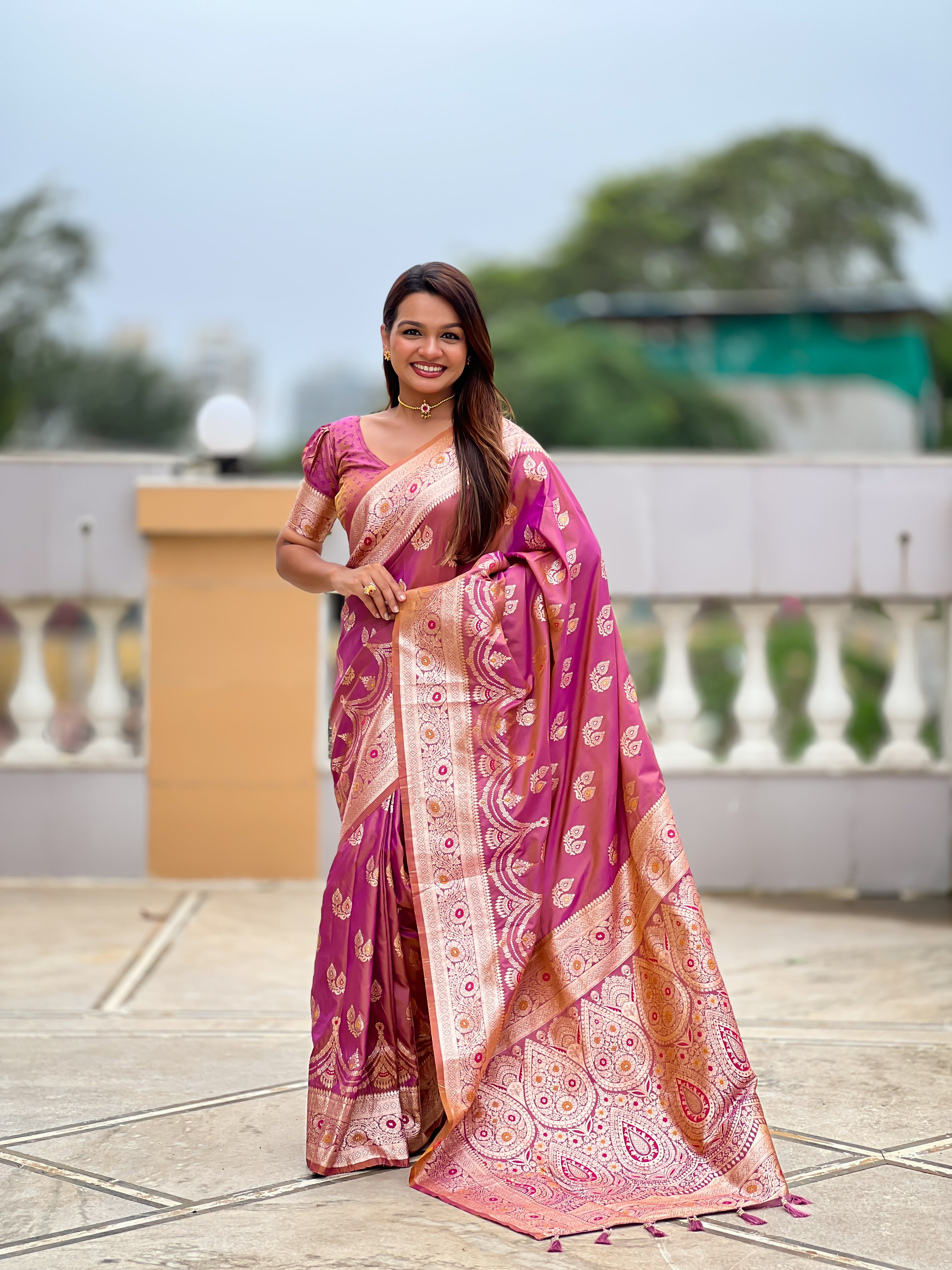 Soft Banarasi Silk Saree; Pure Silk Zari Weaving Saree; Traditional Meenakari Work Banarasi Sari; Rich Woven Pallu; Tassels on Pallu; Matching Soft Silk Woven Blouse Piece