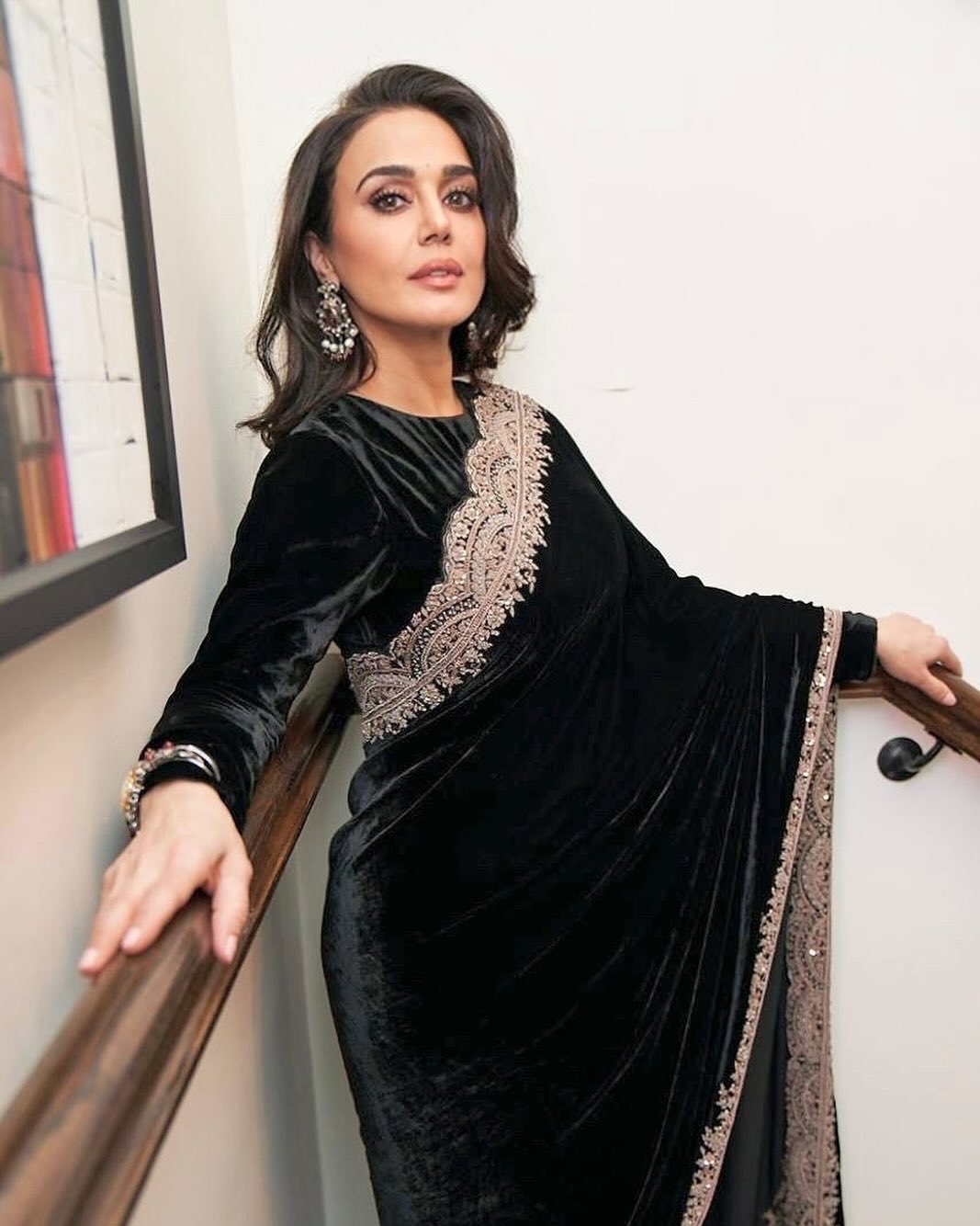 viscose velvet saree with sequins zari dori embroidery