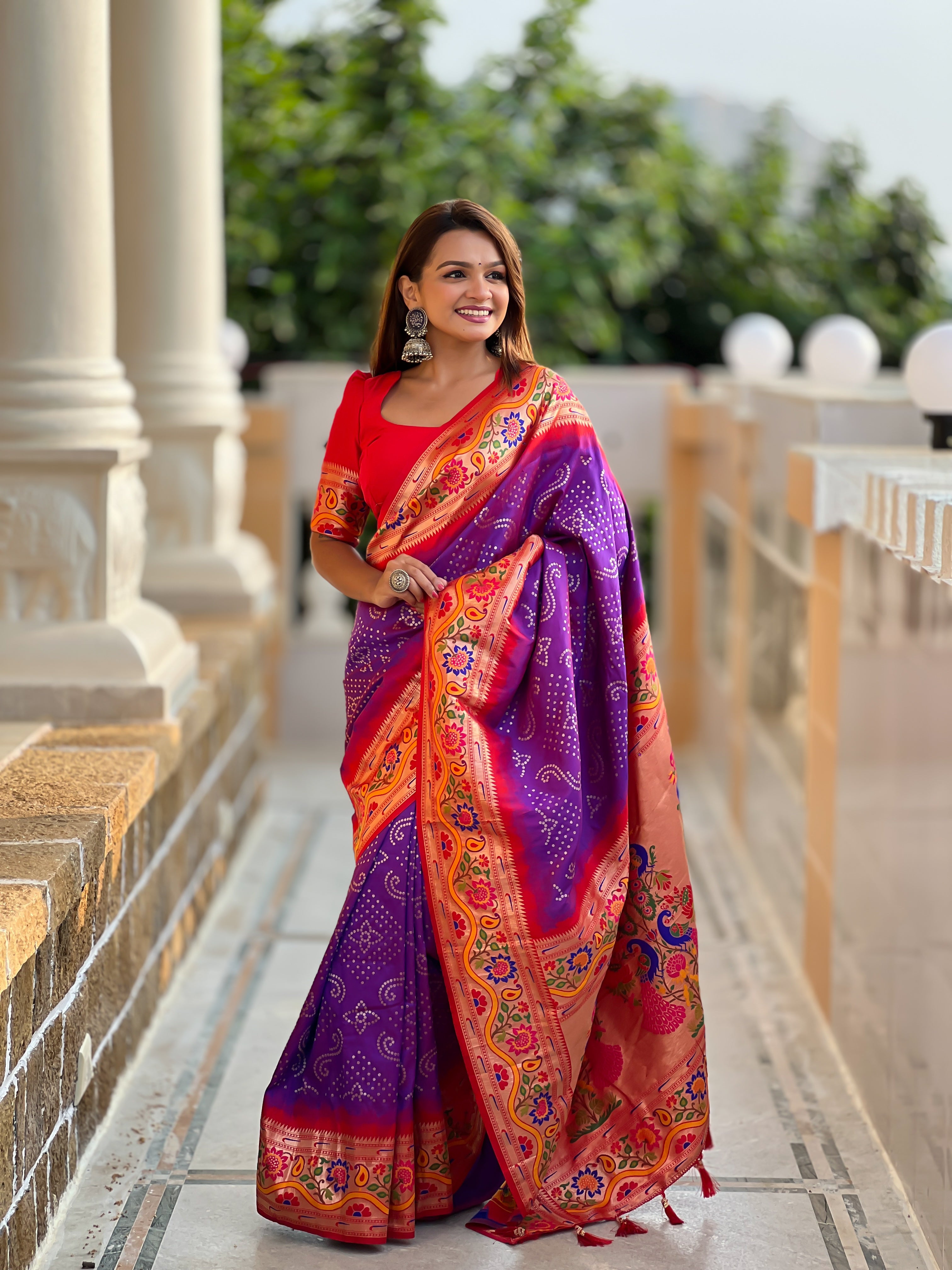 Soft Banarasi Silk Saree; Pure Silk Zari Weaving Saree; Traditional Meenakari Work Banarasi Sari; Rich Woven Pallu; Tassels on Pallu; Matching Soft Silk Woven Blouse Piece