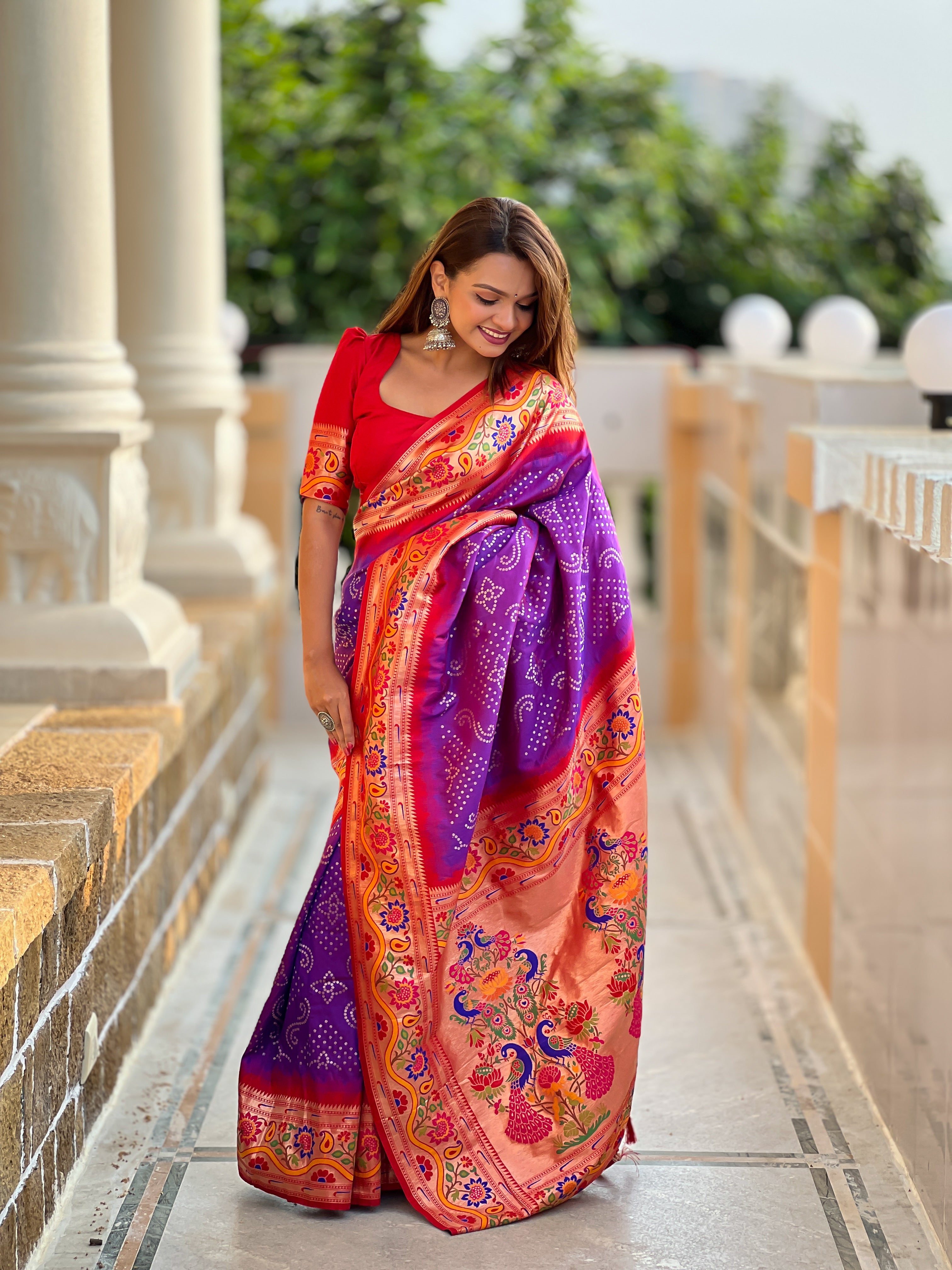 Soft Banarasi Silk Saree; Pure Silk Zari Weaving Saree; Traditional Meenakari Work Banarasi Sari; Rich Woven Pallu; Tassels on Pallu; Matching Soft Silk Woven Blouse Piece