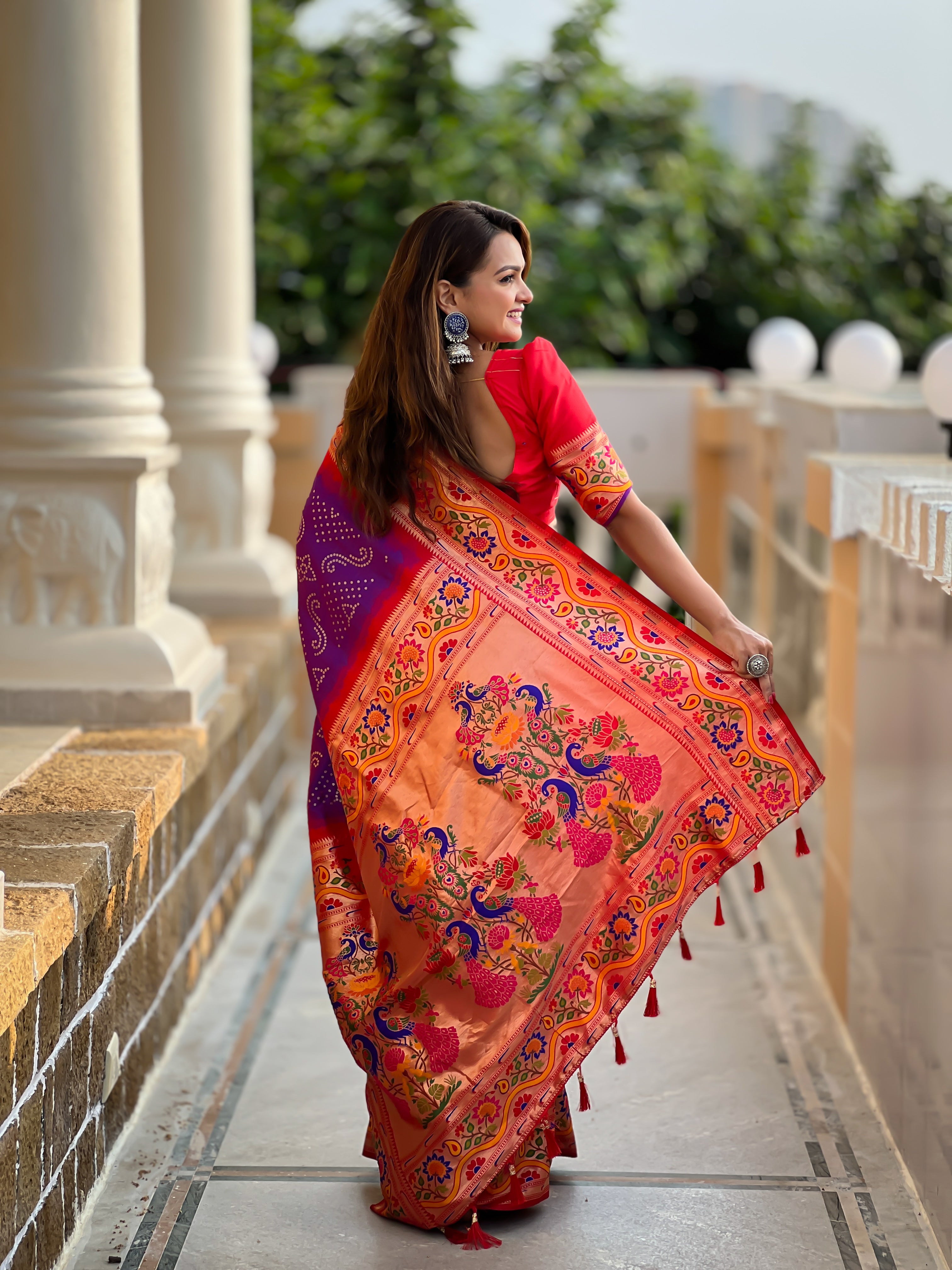 Soft Banarasi Silk Saree; Pure Silk Zari Weaving Saree; Traditional Meenakari Work Banarasi Sari; Rich Woven Pallu; Tassels on Pallu; Matching Soft Silk Woven Blouse Piece