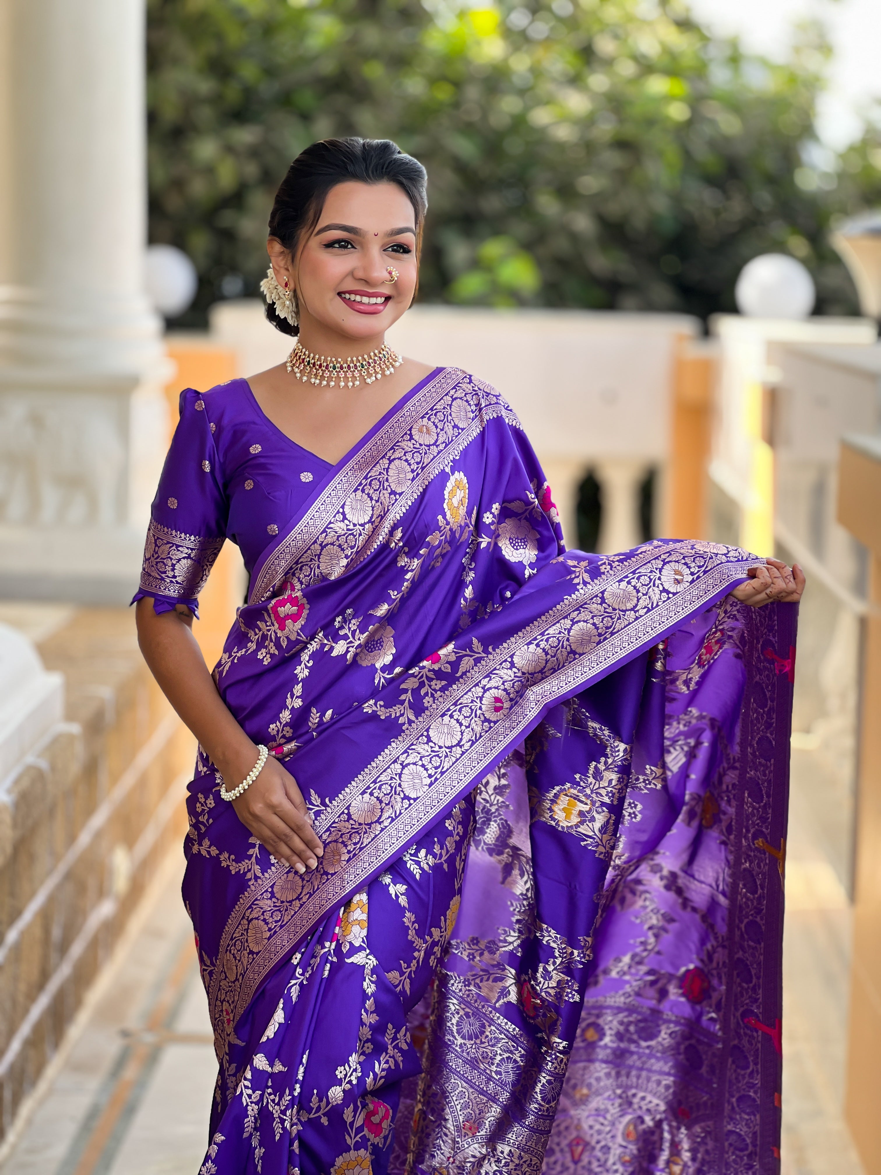 Heavily Woven Pure Silk Jangla Banarasi Saree with Full Floral Zari and Meenakari Intricate Pattern