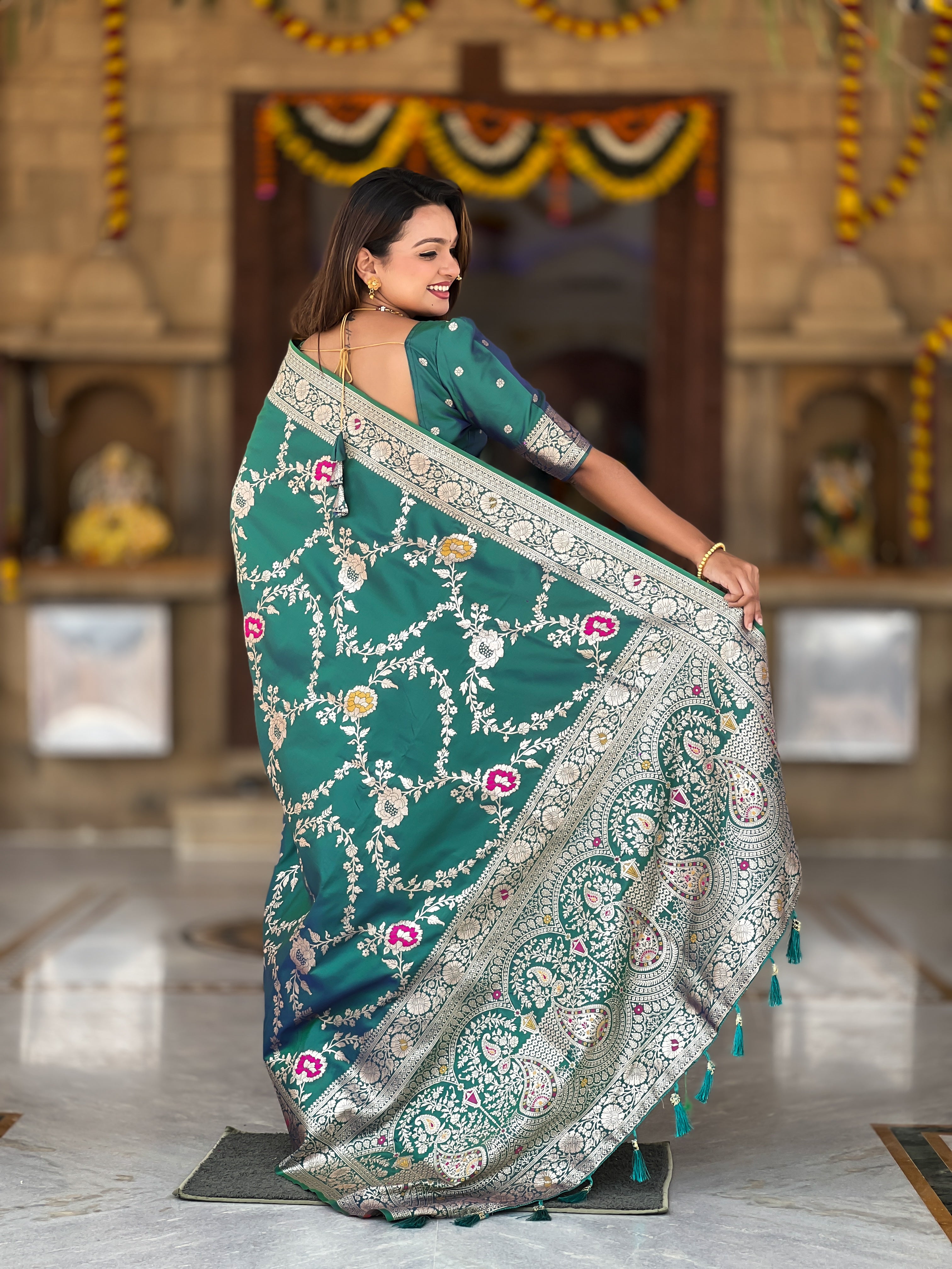 Heavily Woven Pure Silk Jangla Banarasi Saree with Full Floral Zari and Meenakari Intricate Pattern