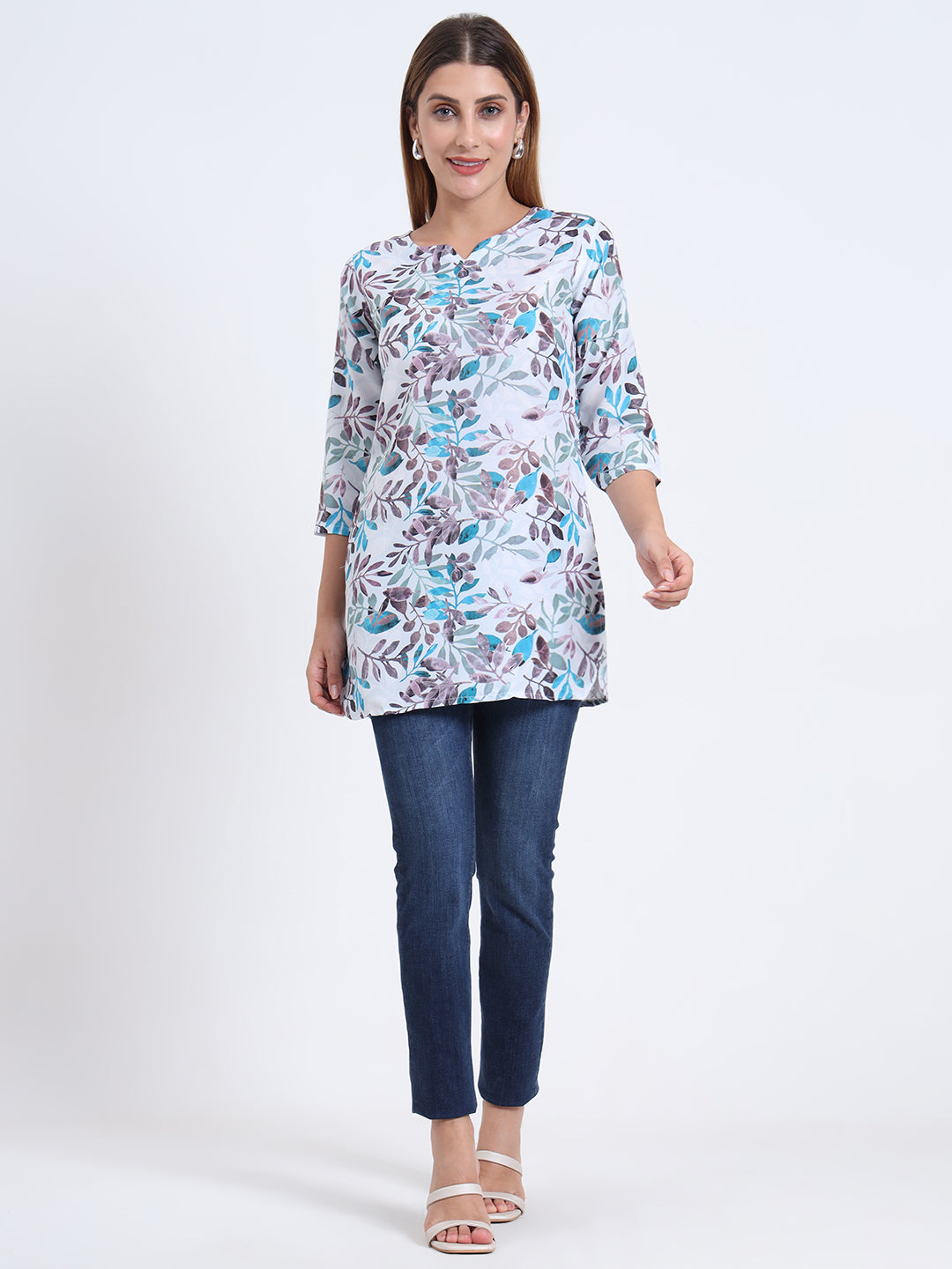Women Rayon Digital Print Top with Quarter Length Sleeves