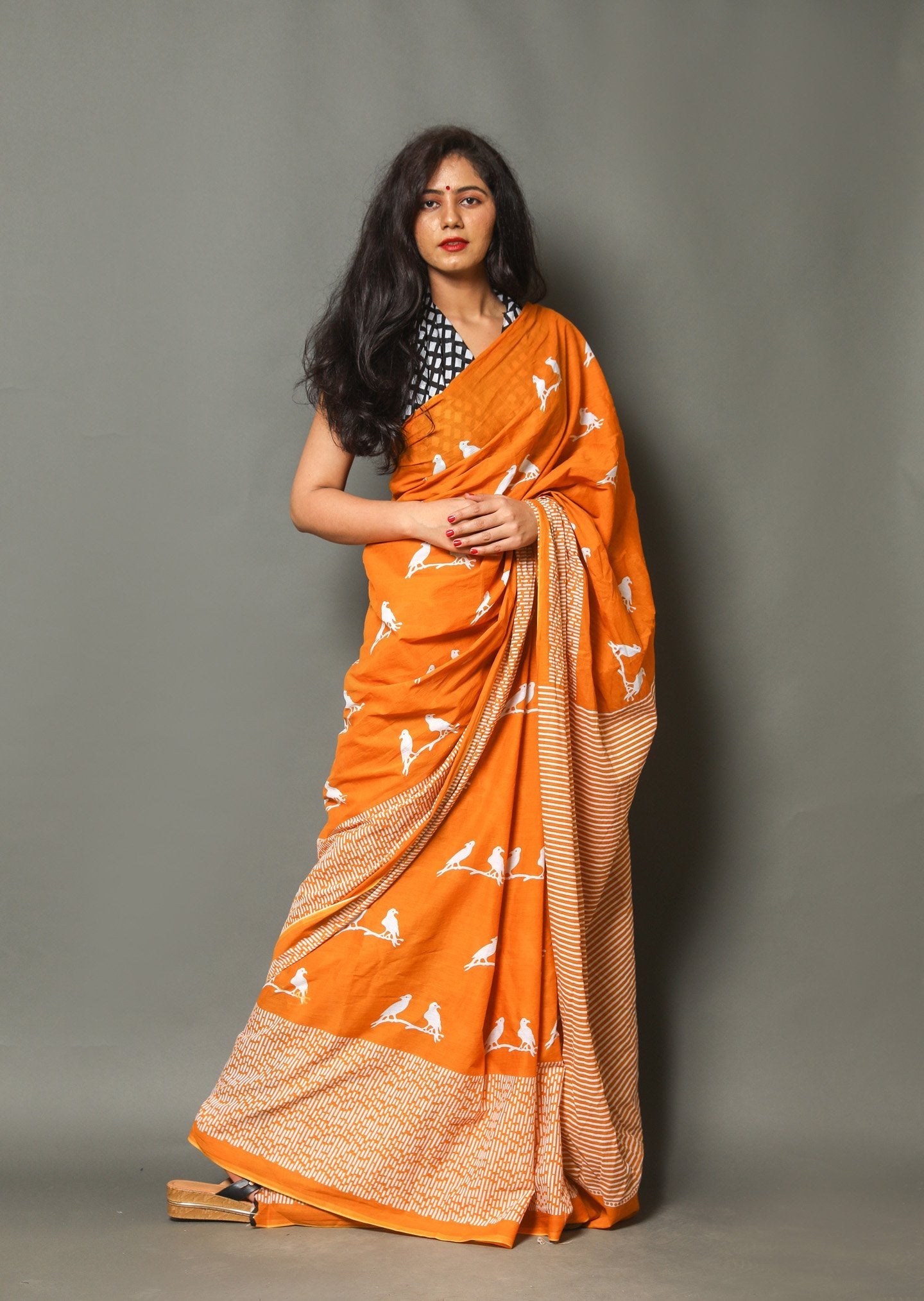 Royal Elegance Banarasi Soft Silk Saree with Designer Pallu & Fine Brocade – Colour 3